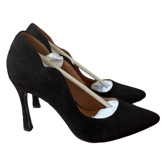 Chinese Laundry's SPICE Micro Suede Pump Pointed Toe 3.5” Heel Black Women 8 - Picture 8 of 13